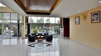 Zen Rooms Cipayung Km 71 Megamendung ภายนอก รูปภาพ